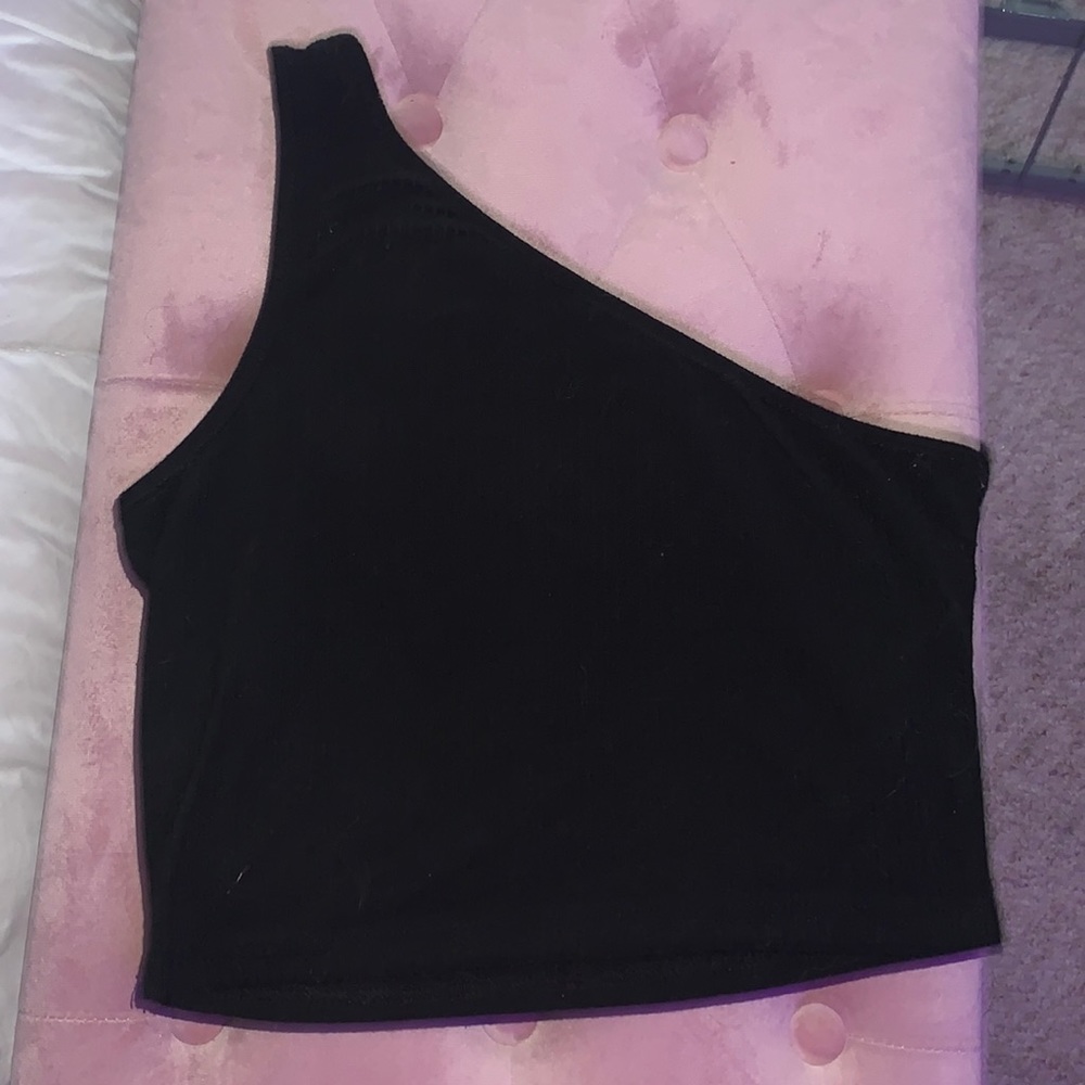 black one shoulder top
